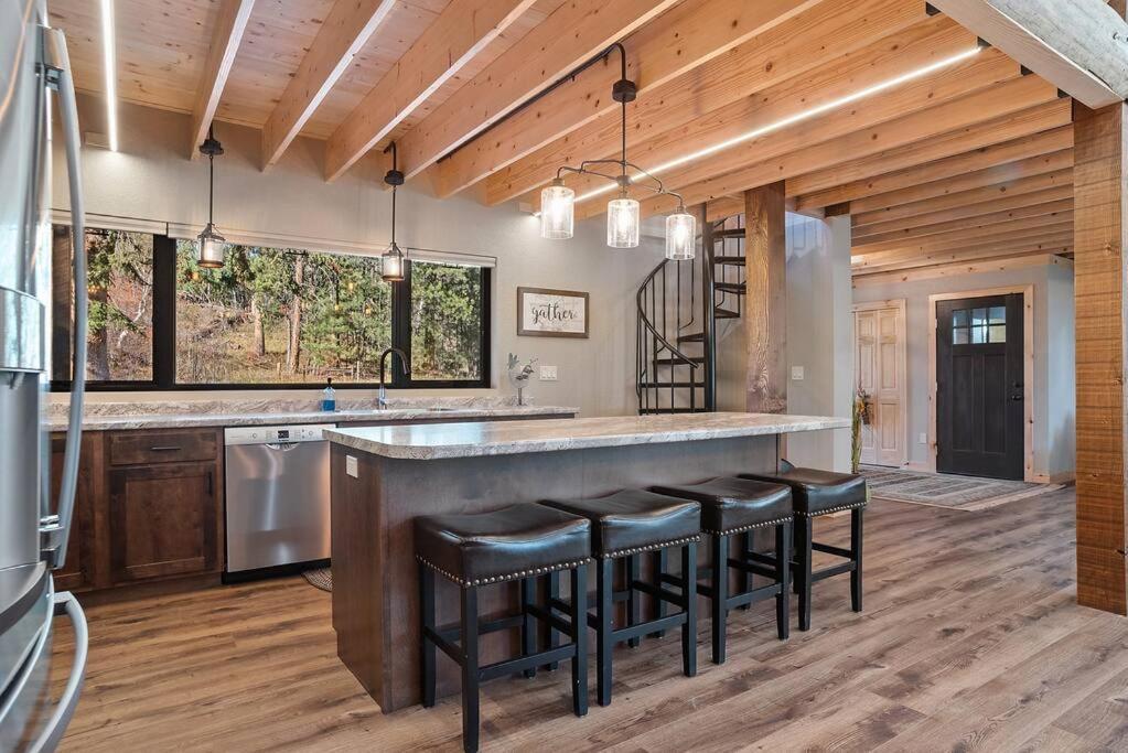 The Haven-Rustic Secluded Cabin Custer Εξωτερικό φωτογραφία